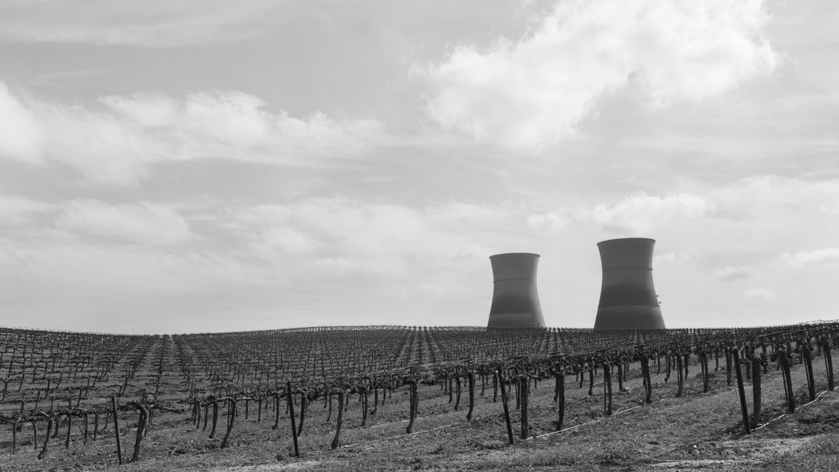 The Fantasy of Reviving Nuclear Energy - Op-Ed from The New York Times ...